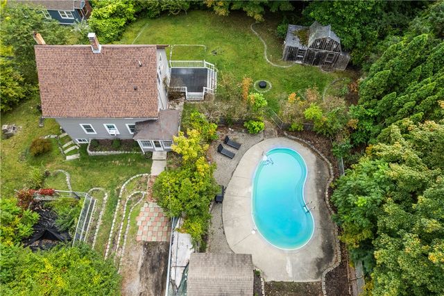 825 Victory Highway, Burrillville, RI 02839