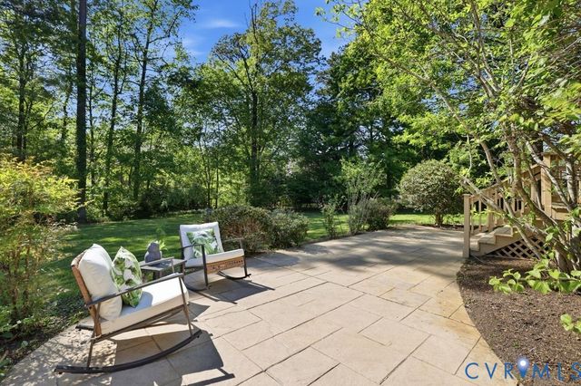 5718 Trail Ride Dr, Moseley, VA 23120