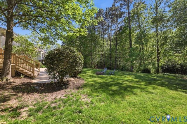 5718 Trail Ride Dr, Moseley, VA 23120