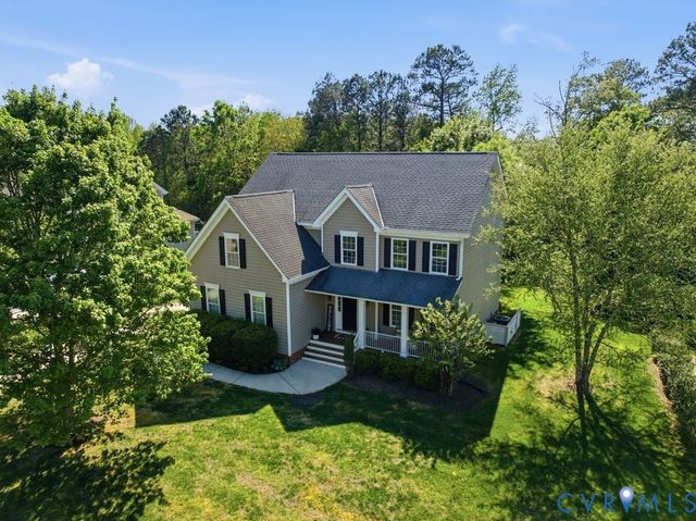 5718 Trail Ride Dr, Moseley, VA 23120