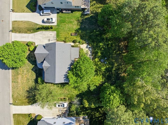 5718 Trail Ride Dr, Moseley, VA 23120