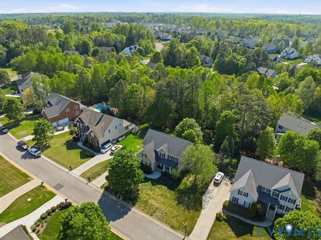 5718 Trail Ride Dr, Moseley, VA 23120
