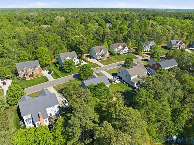 5718 Trail Ride Dr, Moseley, VA 23120