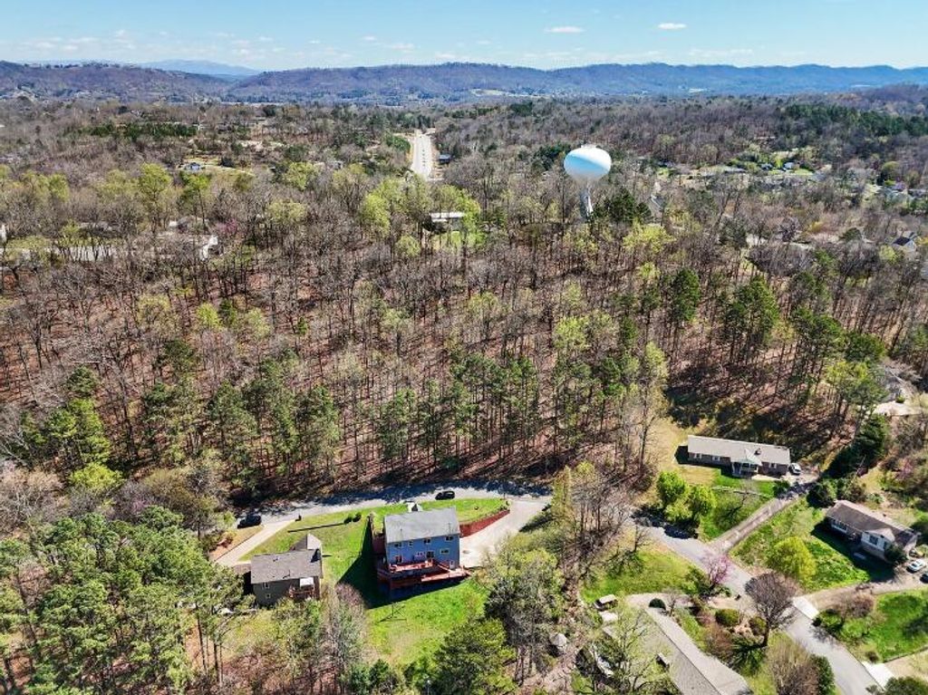 1728 Spring View Lane, Chattanooga, TN 37421