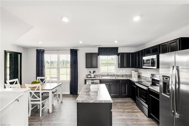 211 Peach ST, South Mills, NC 27976