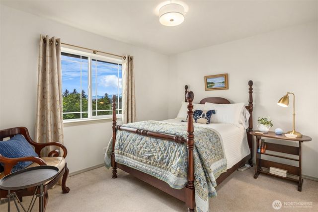 20282 12th Avenue NE, Poulsbo, WA 98370