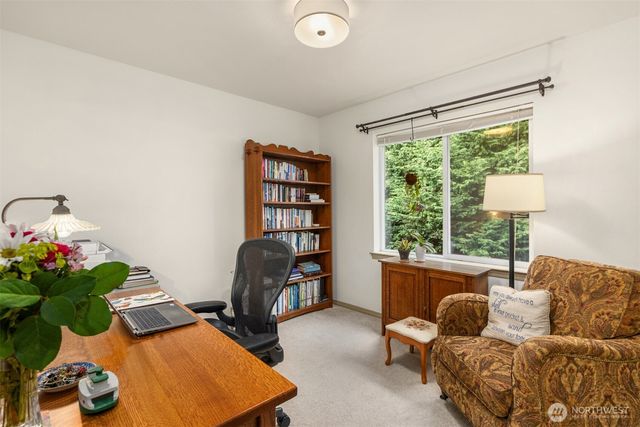 20282 12th Avenue NE, Poulsbo, WA 98370