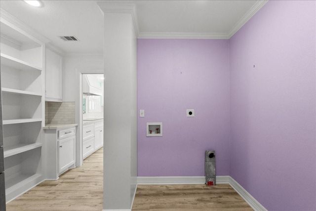 6 Trout Ln, Freeport, TX 77541