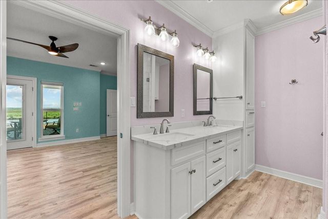 6 Trout Ln, Freeport, TX 77541