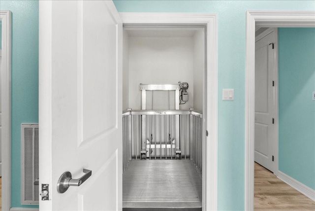 6 Trout Ln, Freeport, TX 77541