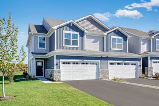 12175 Dodwell Street, Huntley, IL 60142