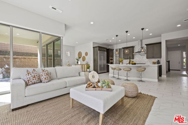 24220 Sterling Ranch Road, West Hills (los Angeles), CA 91304