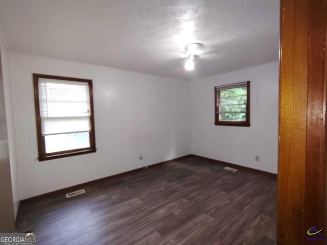 7 Highland Drive, Hawkinsville, GA 31036