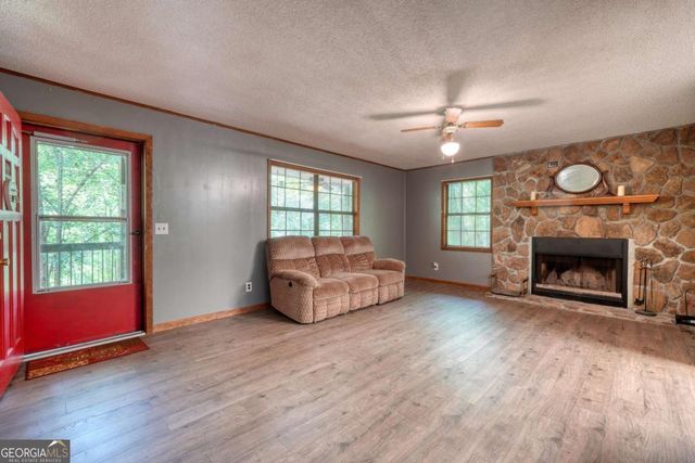 4777 Laurel Mountain Road, Hiawassee, GA 30546