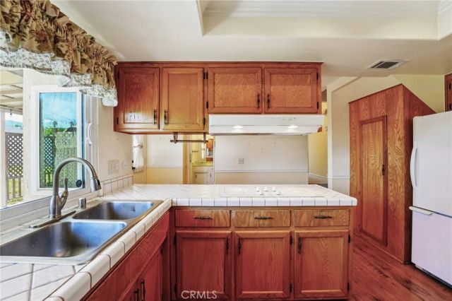 1161 Hummingbird, Corona, CA 92882