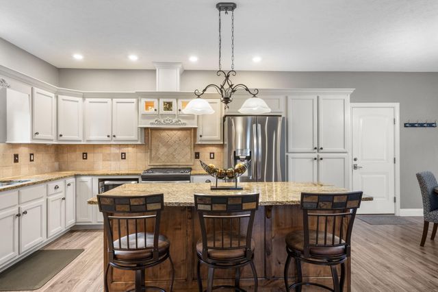 2702 West Colton, Ozark, MO 65721