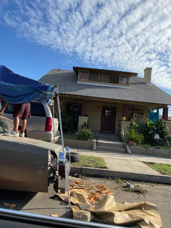 Image 1 of property listing at 1844 E Lewis Avenue, Fresno, CA 93701