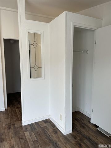 22215 Topaz Lake Lane, Lovelock, NV 89419