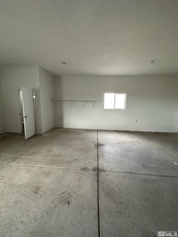 22215 Topaz Lake Lane, Lovelock, NV 89419