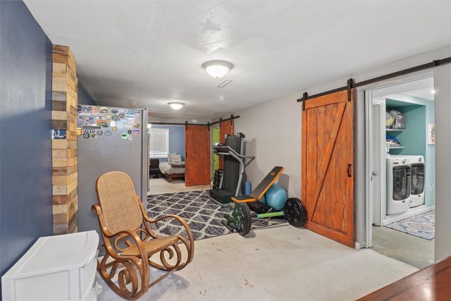 906 S Boone Street, Sheldahl, IA 50243