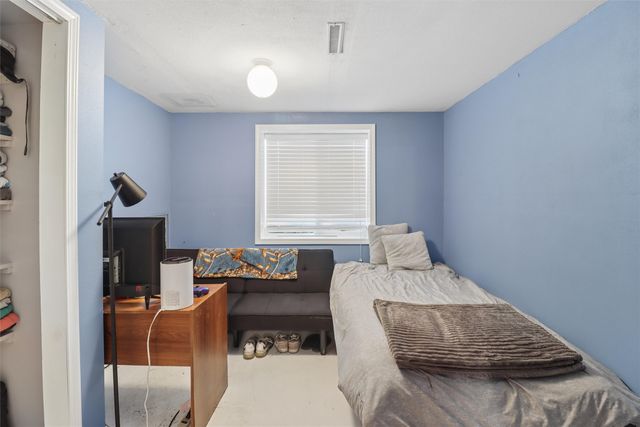 906 S Boone Street, Sheldahl, IA 50243