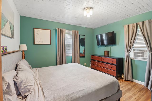 906 S Boone Street, Sheldahl, IA 50243
