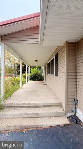 242 SPRING ST, State College, PA 16801