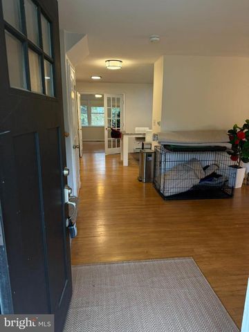 242 SPRING ST, State College, PA 16801