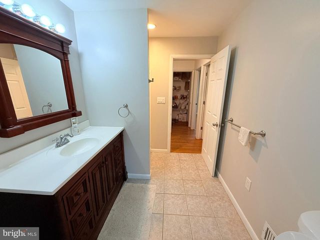 242 SPRING ST, State College, PA 16801