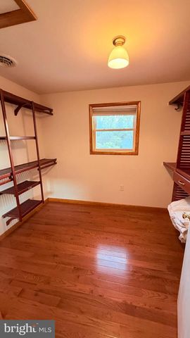 242 SPRING ST, State College, PA 16801