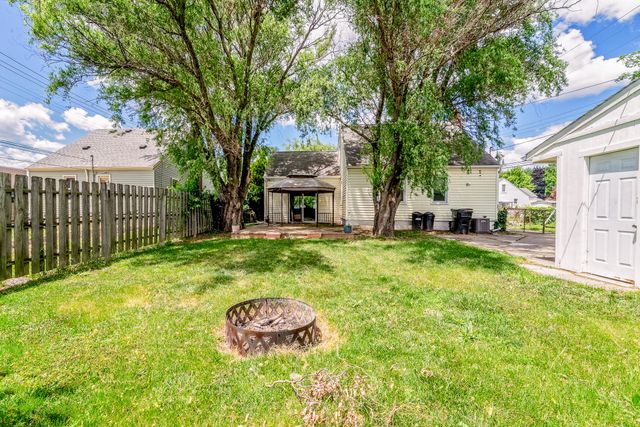 6027 Kim Avenue, Allen Park City, MI 48101