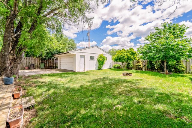 6027 Kim Avenue, Allen Park City, MI 48101