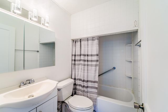 6027 Kim Avenue, Allen Park City, MI 48101