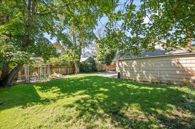 147 S Elm St, Spokane, WA 99201