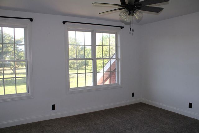 4907 Sango Rd, Clarksville, TN 37043