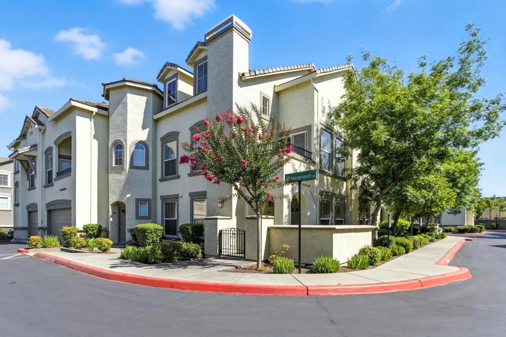 5533 Tares Cir, Elk Grove, CA 95757