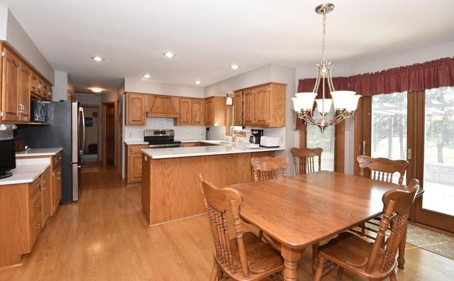 4203 W Tumblecreek COURT, Franklin, WI 53132