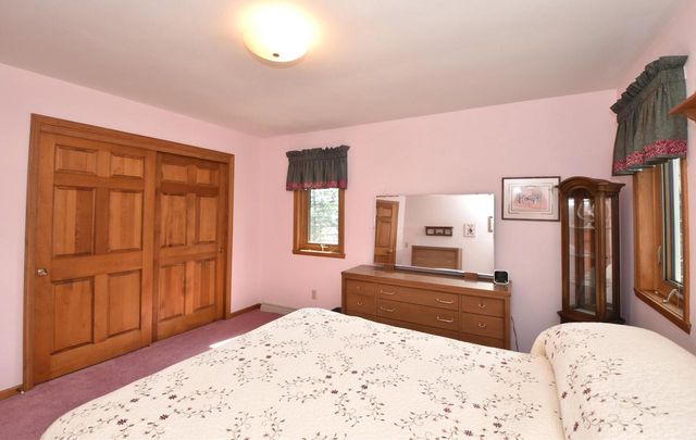 4203 W Tumblecreek COURT, Franklin, WI 53132