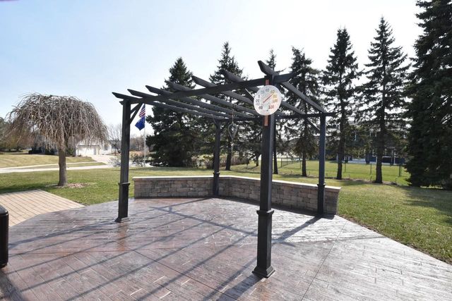 4203 W Tumblecreek COURT, Franklin, WI 53132