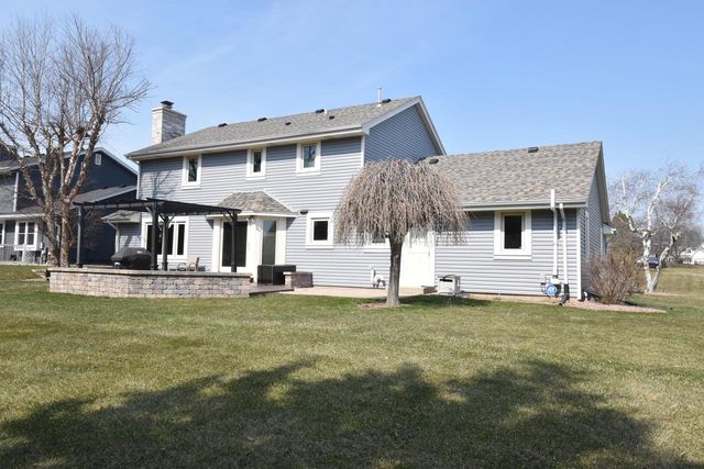 4203 W Tumblecreek COURT, Franklin, WI 53132