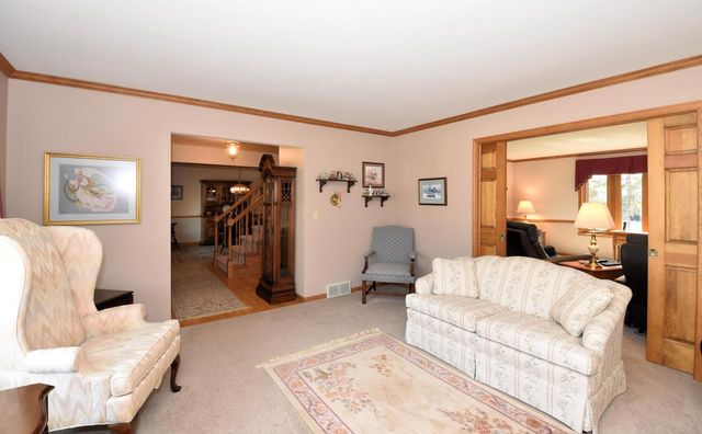 4203 W Tumblecreek COURT, Franklin, WI 53132