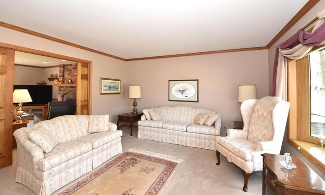 4203 W Tumblecreek COURT, Franklin, WI 53132