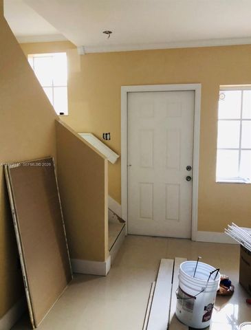 2993 W 80th St 4, Hialeah, FL 33018