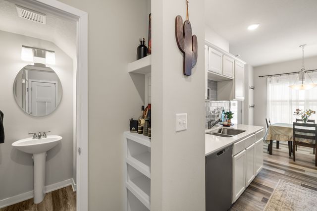 3402 NW Stratford Lane, Ankeny, IA 50023