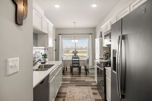 3402 NW Stratford Lane, Ankeny, IA 50023