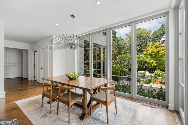 123 Peachtree Circle, Atlanta, GA 30309