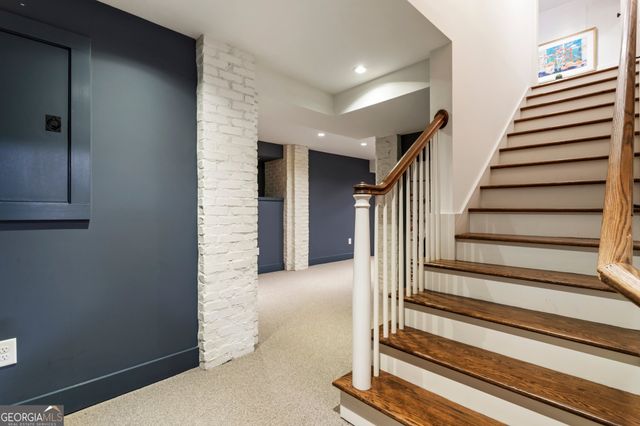 123 Peachtree Circle, Atlanta, GA 30309