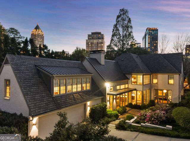 123 Peachtree Circle, Atlanta, GA 30309