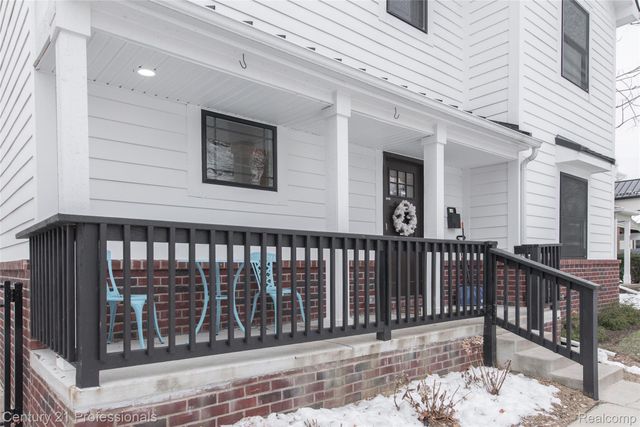 513 Renshaw Street, Rochester, MI 48307