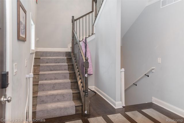 513 Renshaw Street, Rochester, MI 48307